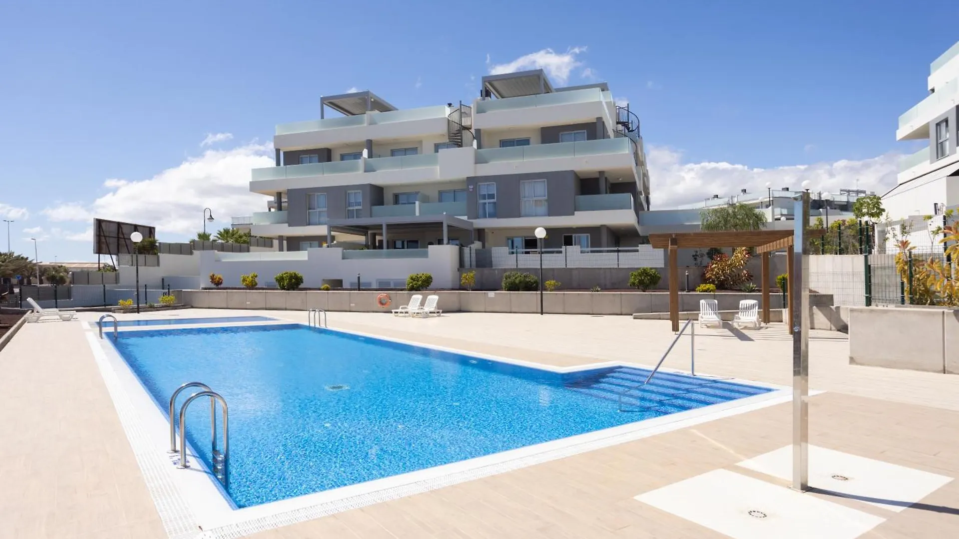 A Beautiful Apartment With A Beach View - La Tejita - El Medano