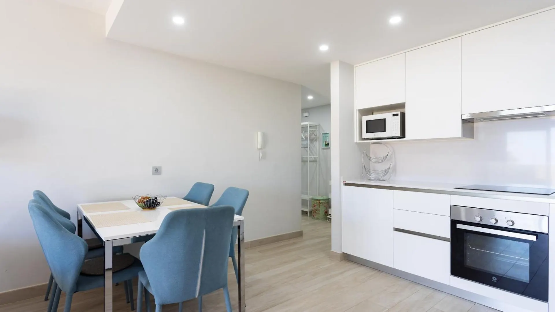 A Beautiful Apartment With A Beach View - La Tejita - El Medano 0*, エル・メダノ スペイン